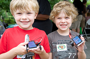 Boys with their solar cars