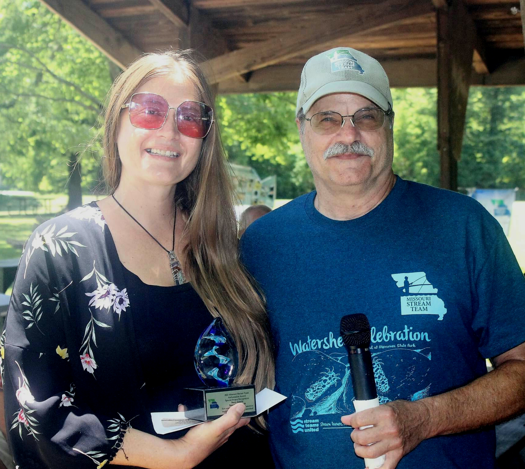 EarthWays Staff Member Receives Missouri Stream Team Ambassador Award