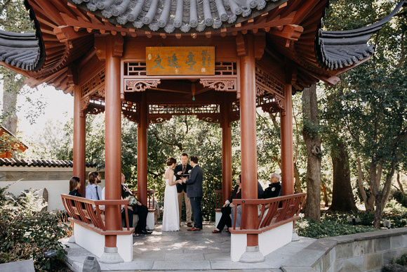 couple marrying in the Chinese Garden pavilion